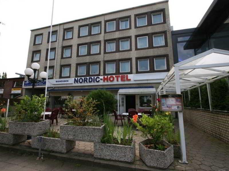 Hotel Rahlstedter Hof Хамбург Екстериор снимка