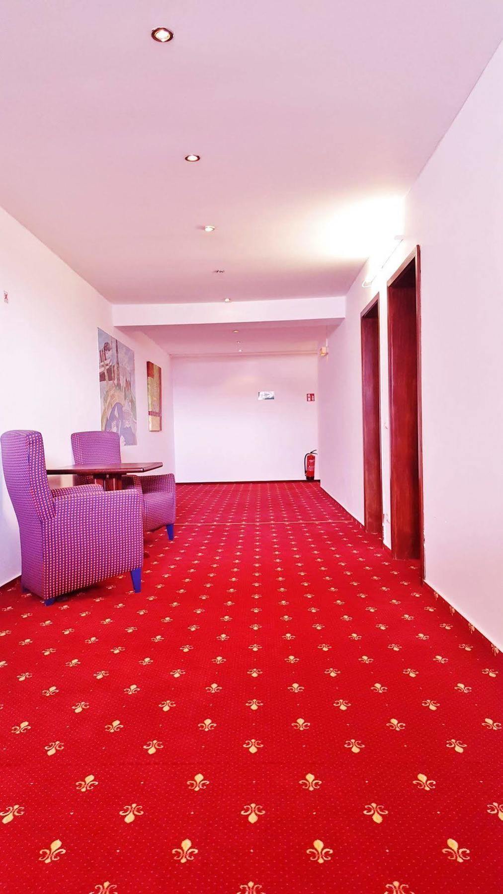 Hotel Rahlstedter Hof Хамбург Екстериор снимка